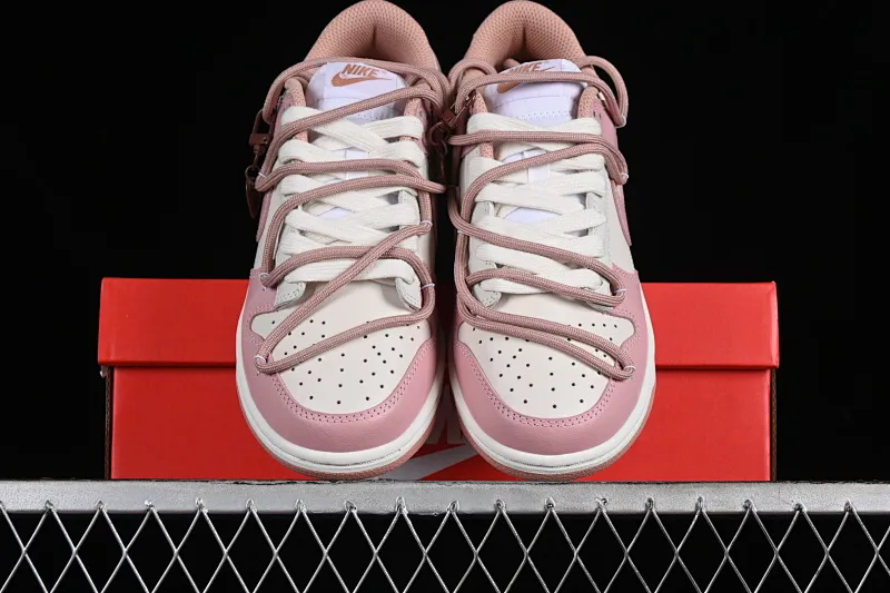 All categories Nk SB Dunk series Nk SB Dunk Low low-top sneakers Nk Dunk Low ESS customized version rose pink retro sweetheart low-top casual sneakers DD1503-118